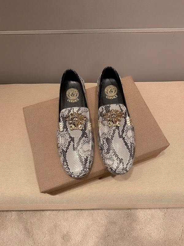 Versace Men's Shoes 543